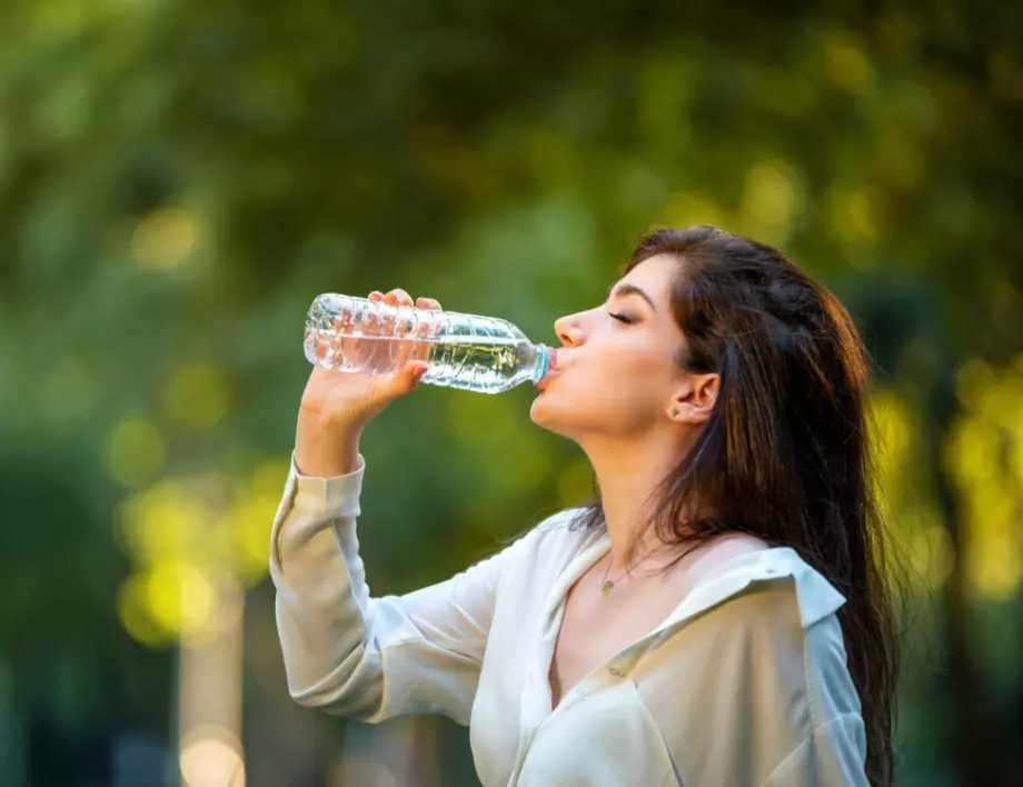 4 неща, които ще се случат с нас, ако пием само вода