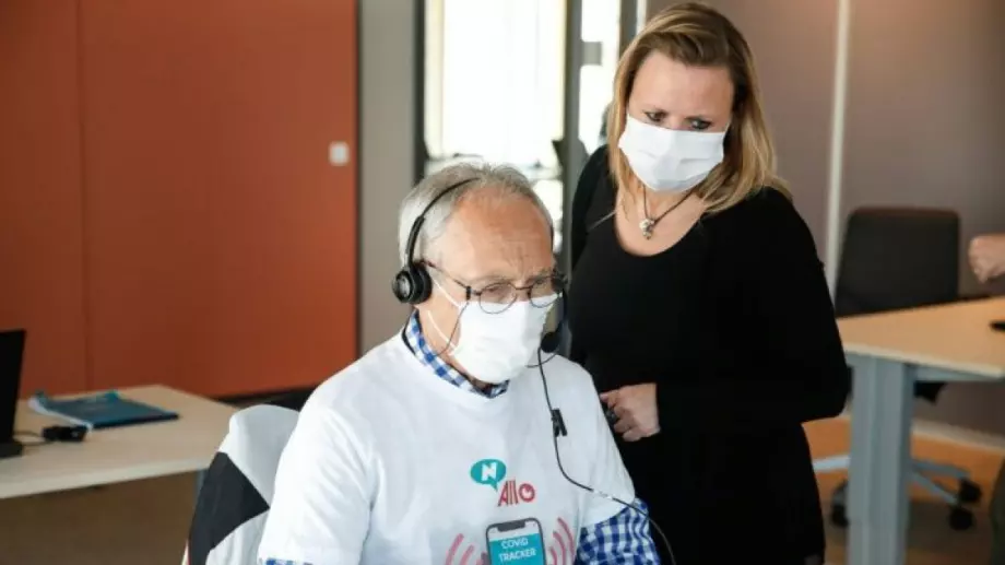 Вече има нова професия: "Издирвач на Covid-19"