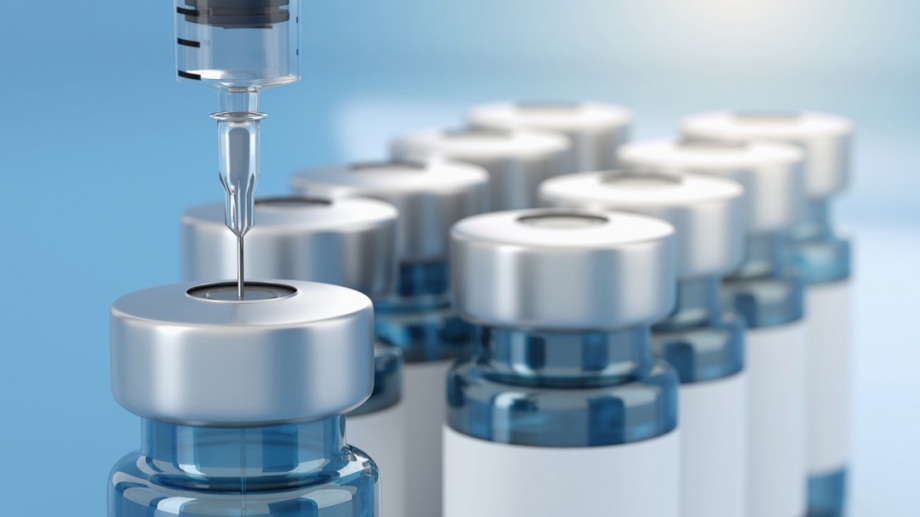 Moderna Inc съобщи че разработва единична ваксина която комбинира бустерната