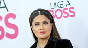 Салма Хайек: Стига вече домашно насилие (ВИДЕО)