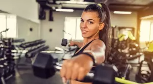 Жени, aко тренирате с тежести, няма да станете културистки