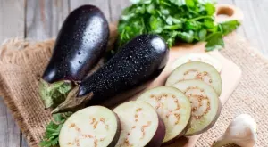 С този трик ще премахнете горчивината на патладжана бързо и лесно