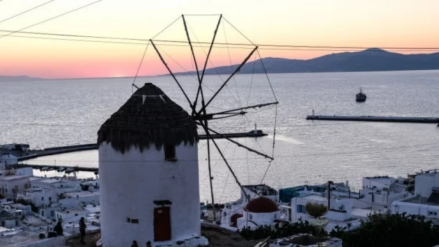 Гърция отваря границата си за България