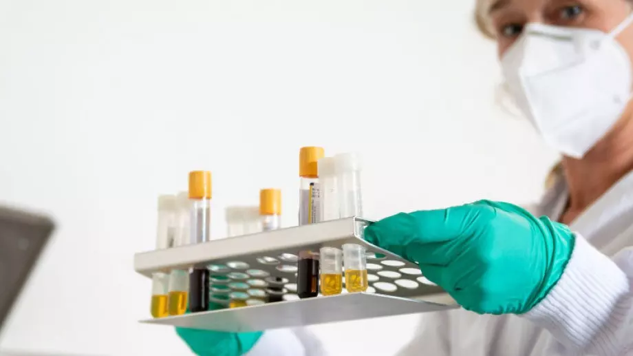 Чехия иска отрицателен PCR тест от българи и румънци