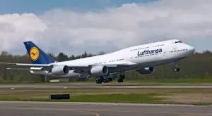 Lufthansa увеличава два пъти заплатите на служителите си