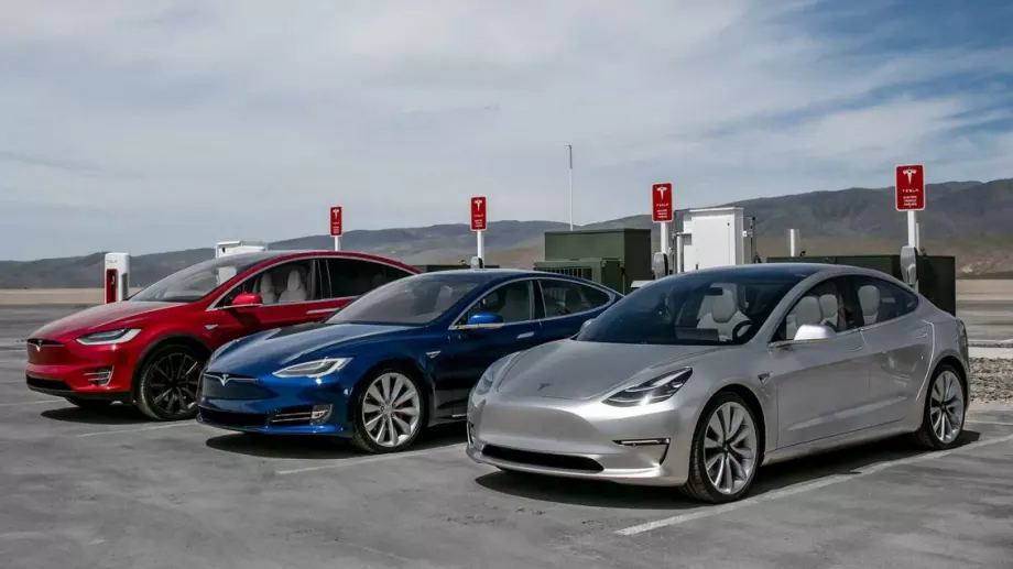 Електромобилите на Tesla вече са с до 5000 долара по-евтини