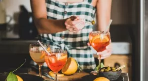 5 неустоими коктейла с вино