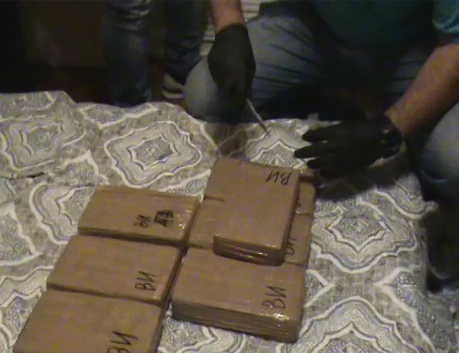 Шерифите във Флорида намериха 40 кг кокаин 