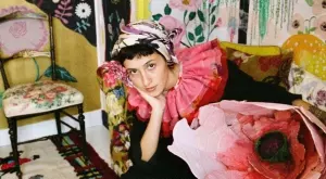 Художничка изрисува цялата си къща по време на карантината (СНИМКИ)