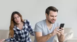 Как да разберете, че половинката ви ви изневерява   