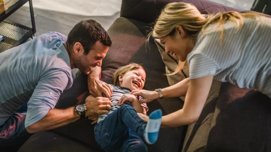 Данъчните облекчения за деца чрез работодател се заявяват до края на декември