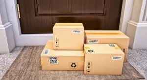 Можем ли да се заразим с коронавирус при онлайн пазаруване?