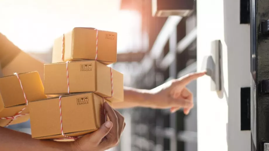 Близо половин милиард лева от наложен платеж получиха българите от продажби в интернет