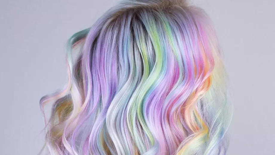 Тенденциите на 2020: Коса като на еднорог