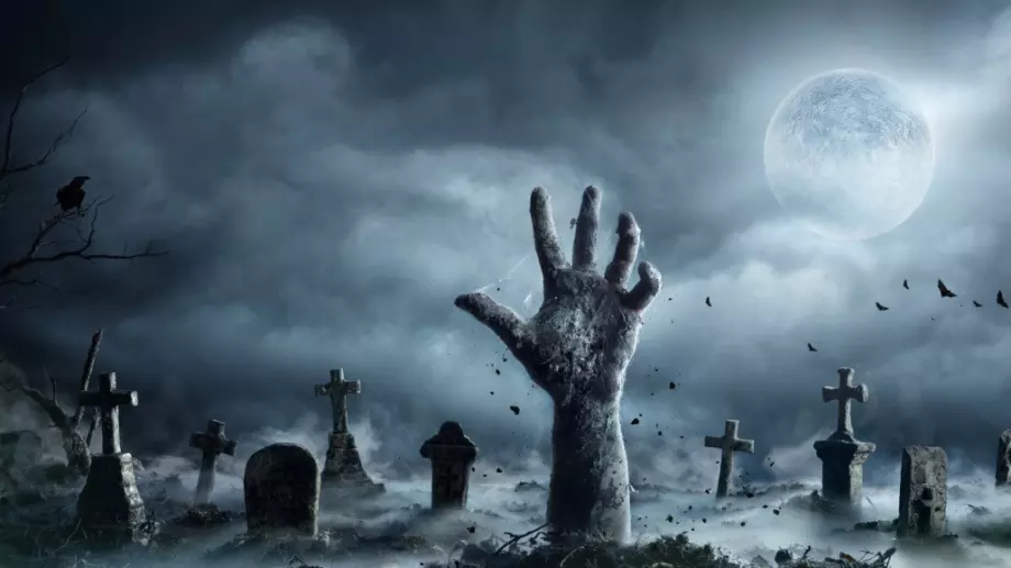 Стогодишна симфония на ужаса!   