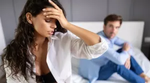 6 знака, че трябва да спреш да спиш с него