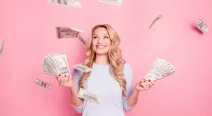 Зодиите, които ще имат много ПАРИ през юли