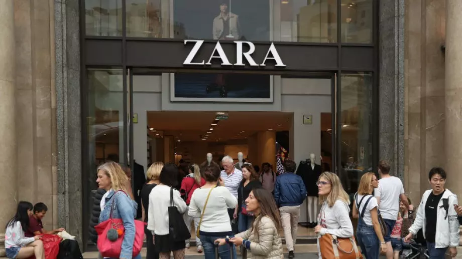 Zara затваря 1200 магазина