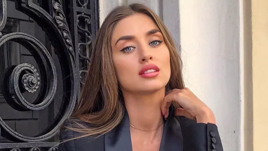 Саня Борисова: С Ники Илиев се разведохме