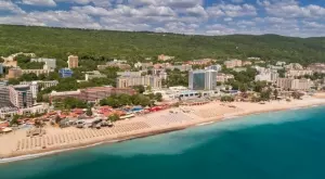 Високи заплати и скъп ток режат печалбата в туризма