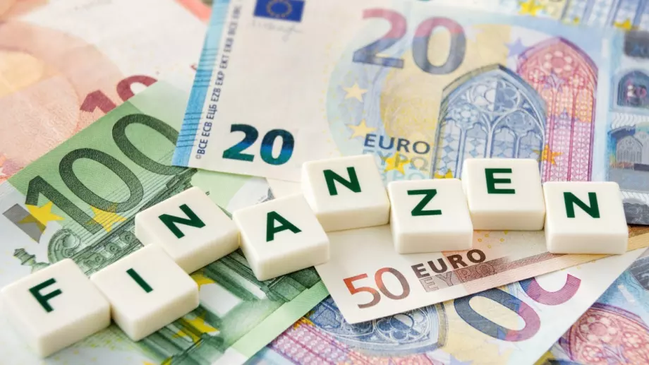 С колко пари живеят домакинствата в Германия?