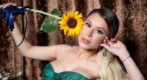 Ася Капчикова роди близнаци