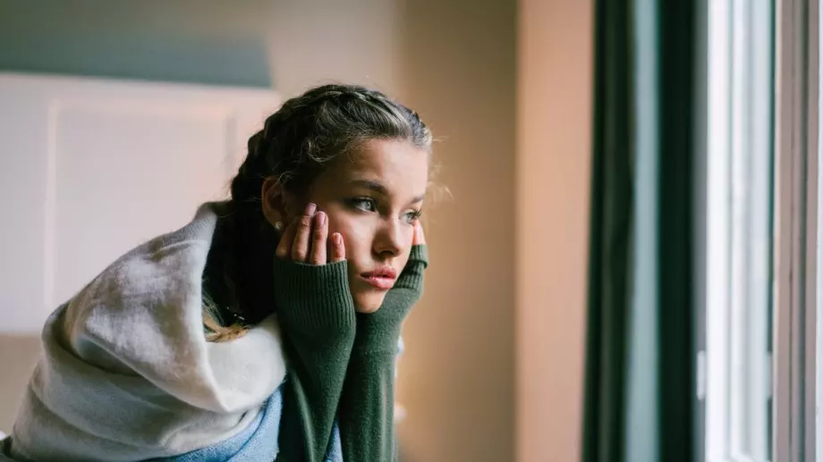 Зодиите, които не издържат самотата и тези, които предпочитат усамотението   