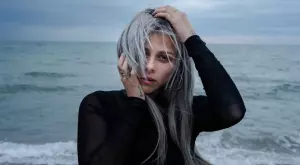 Виктория представи новото си видео