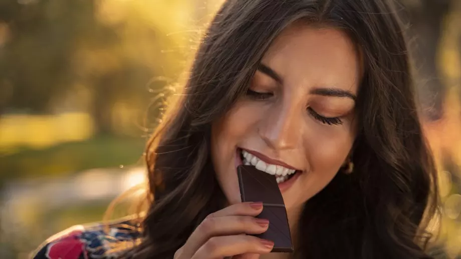 Колко черен шоколад да ядем на ден?