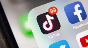 Американски киберексперт: TikTok е "троянският кон" на Китай