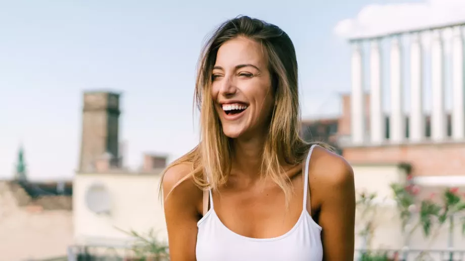 Вечерен виц: Скъпи, бях на фризьор