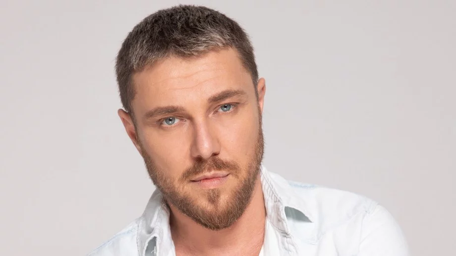 Миро представи песен, родена в сън