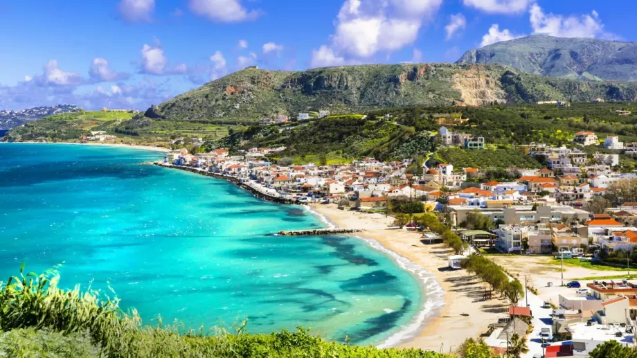 Шок за туризма в Гърция: Продават над 300 хотела