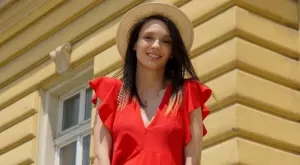 Бременната Луиза Григорова се съблече (СНИМКА)