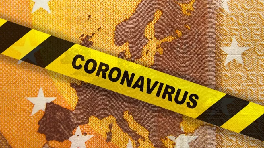 Нова, двойно по-дълбока рецесия очаква еврозоната