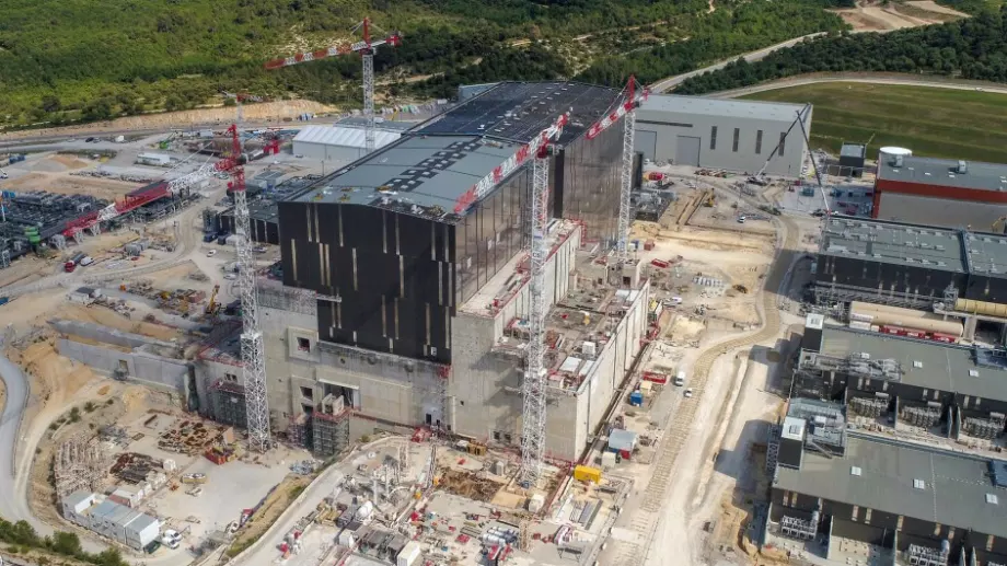 Индия и ЕС с обща атомна пътна карта, включваща сътрудничество за ITER