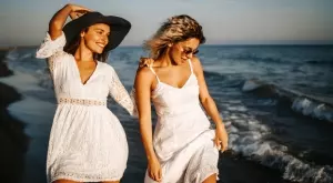 In love: Бяла рокля за лятото