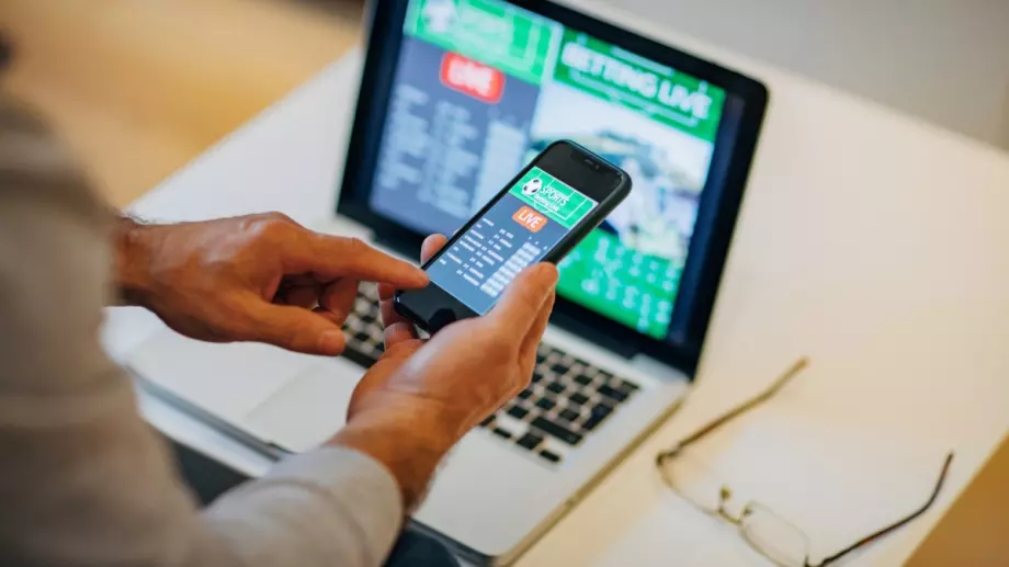 Какви са предимствата на игра през уеб-базирания Winbet app?