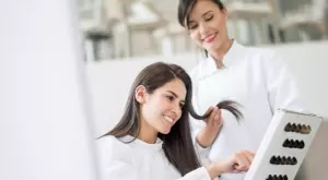 Какво да правите и какво НЕ, ако боядисвате косата си