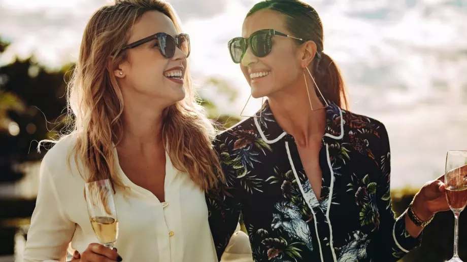 Как да съчетавате дрехи спрямо цвета на косата