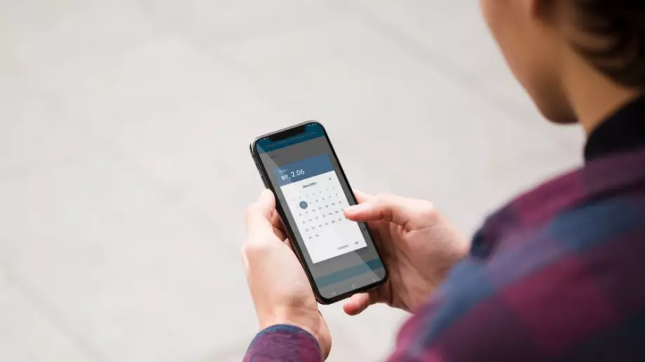 Младежите до 25 години отварят сметка в ОББ изцяло онлайн