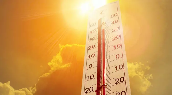 Внимание: Силни горещини тази седмица - има и риск от пощари