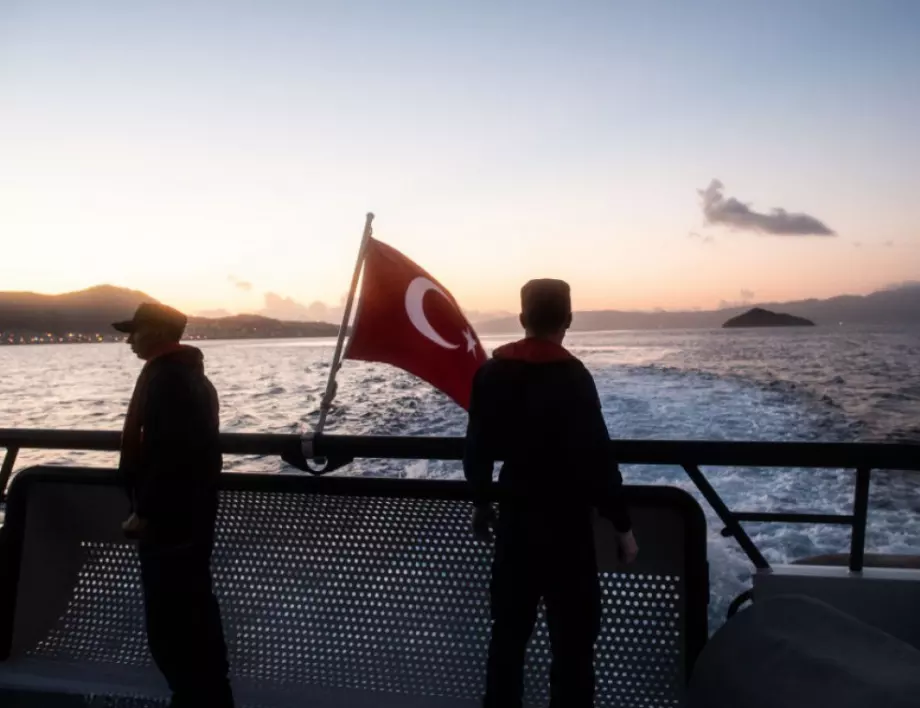 Турция обвини гръцката брегова охрана за инцидент със стрелба в международни води
