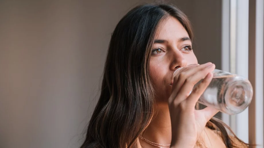 Водата помага за поддържането на алкално-киселинен баланс