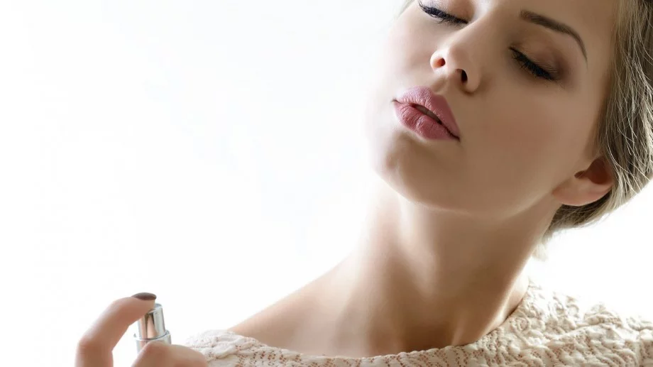 Hugo Boss Woman - аромат на женска сила   