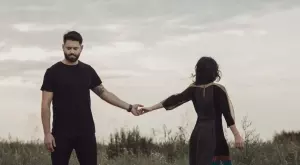 Приключих с лъжливата любов   