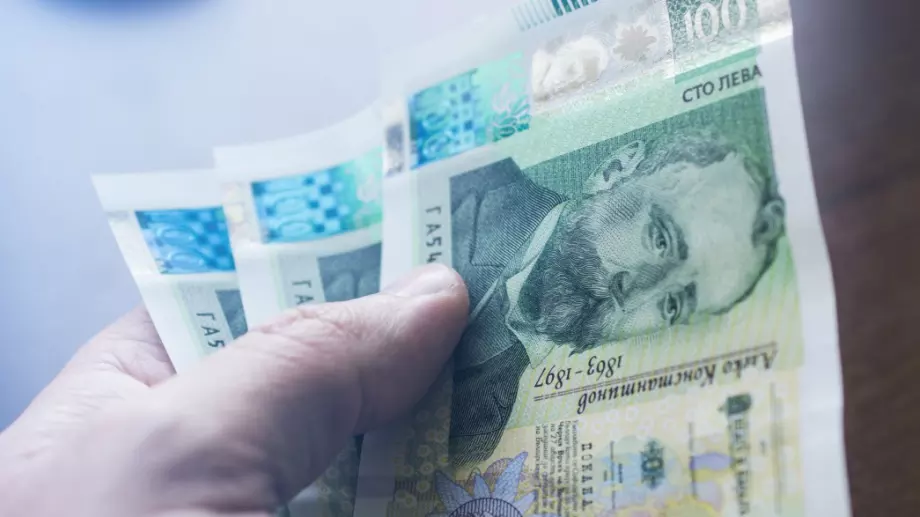 Колко голяма втора пенсия се очаква да получим