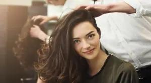 4 тайни за здрава и бляскава коса, в които се кълнат звездните фризьори