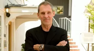 Отиде си "английският съсед" Бен Крос