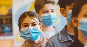 Общо 706 857 ученици влизат в клас тази година